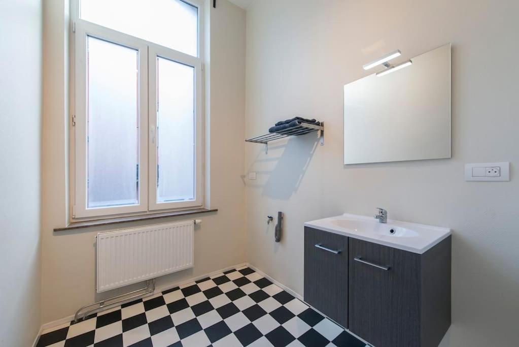 Joli Appartement 2 Chambres A 리에주 외부 사진